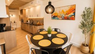 Quebec Funky 2BR Condo 10min Old Quebec AC - 4