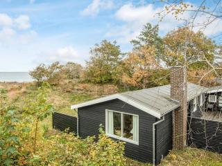 6 person holiday home in Glesborg - 0