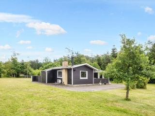 6 person holiday home in Kolind-By Traum - 0