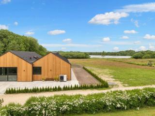 Luxury Lakeside Retreat - By Traum Ferienwohnungen - 0
