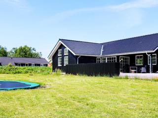 8 person holiday home in Hadsund-By Traum - 0