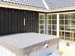 8 person holiday home in Hadsund-By Traum - 1