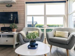 6 person holiday home in Karrebæksminde-By Traum - 6