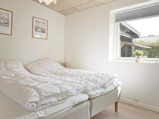 6 person holiday home in Rønne-By Traum - 7