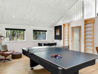 5 star holiday home in Dronningmølle - Dronningmølle - 5