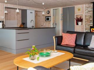 6 person holiday home in Ulfborg - 1