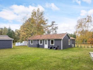 6 person holiday home in Højby - 7