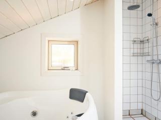 8 person holiday home in Nexø-By Traum - 3