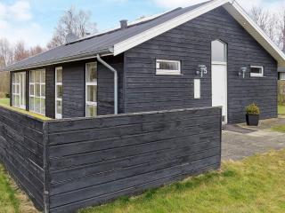 8 person holiday home in Hals-By Traum - 8