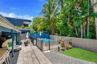 Villa Sorrento, a house on 4 Mile Beach in Port Douglas - Port Douglas - 8