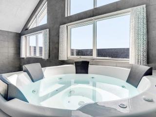 Luxury Retreat for 18 - By Traum Ferienwohnungen - 4
