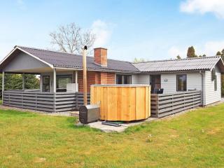 8 person holiday home in Otterup-By Traum - 0