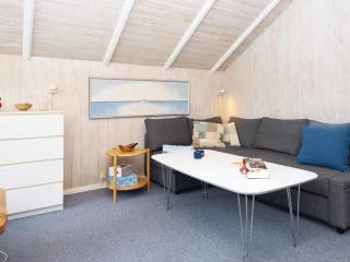 6 person holiday home in Fårvang-By Traum - 2