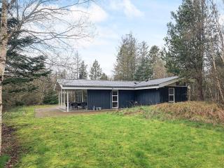 8 person holiday home in Hadsund-By Traum - 9
