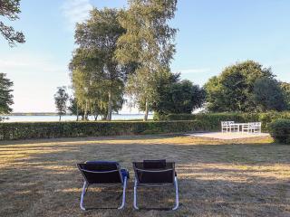Seafront Holiday Home with Hot Tub - 5