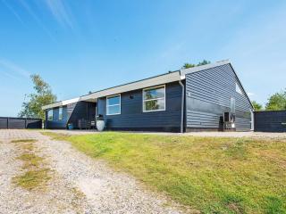 12 person holiday home in Ebeltoft-By Traum - 9