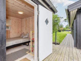 Tranquil Beach Retreat - By Traum Ferienwohnungen - 5