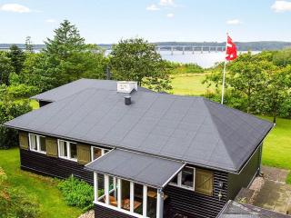 8 person holiday home in Roslev-By Traum - Roslev - 0