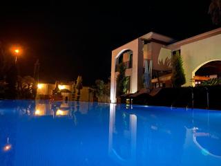 Villa Noor Residence - 1