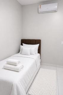 Ótima localização, casa moderna e completa - 3
