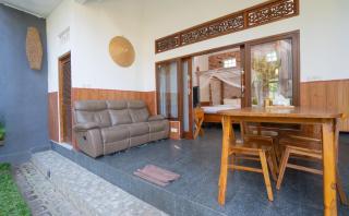 Ari Sari Villa by The Travel Ubud Bali - 6