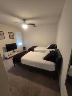 whole house with private pool - 2