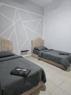 DGaya Embun Homestay - 2