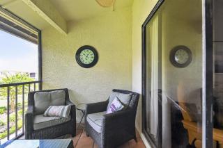 Golf Views • Couples Basecamp • Titusville condo - 6