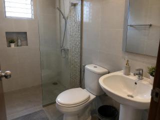 laras sasaras guest house - 0