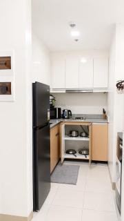 Modern Iloilo Studio Free Parking and Pool - 1