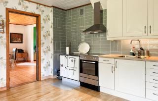 Awesome Home In Lammhult With Wifi - 6