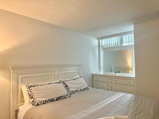 Perfect Location - Comfy Suite - 4