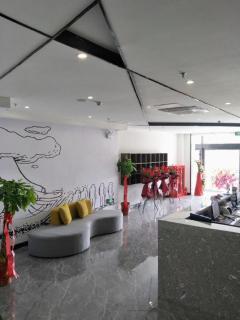 IU Hotel Qingdao Golden Beach Xuejiadao Metro Station - 2
