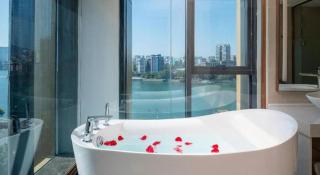 Lavande Hotel Shaoguan Bainian East Street Fengcai Building - 9