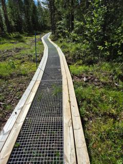 Talo järven rannalla - 7
