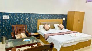 Hotel Prime Plaza - 4