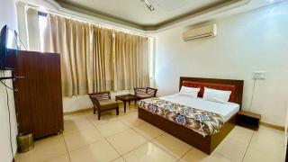 Hotel Prime Plaza - 3