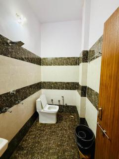 Shivay shakti Homestay , ujjain - 3