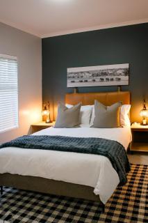 The Soirée Exclusive Manor - Sleeps 6 - Dbl Garage - 3