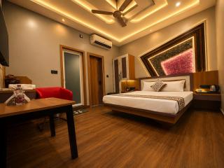 The Srimoyee Resort - 3