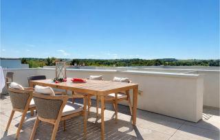Cozy Apartment In Karigador With Wifi - 2