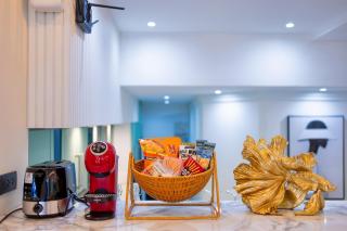 THE Ivory House - 3
