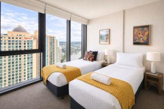 SKY-HIGH HAVEN-Rooftop Infinity Pool Parking WiFi - 5