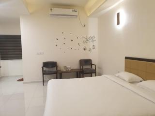 Hotel Royal Inn - 7