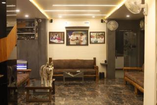 Hotel Royal Inn - 2