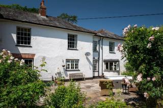 Manor Cottage - Country Manor - Sleeps 12 - 8