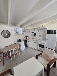 Maison cosy 3 étoiles au cœur de la circulade de Bram 2 chambres - 4