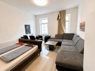 Comfortable Studio Stay Close to FAC Platz - 9