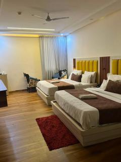 Hotel The Armaani Elites By Velmont,Delhi IGI Airport - 1