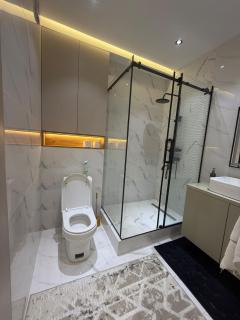 Modern, newly renovated room in a quiet location - 9